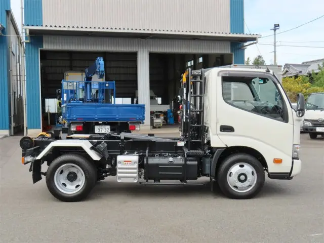 日野 デュトロ 2KG-XZU605M(2WD)の写真5