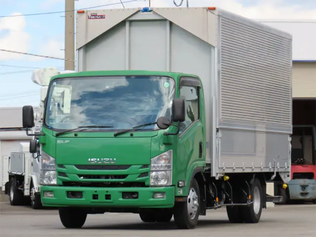 いすゞ エルフ 2RG-NPR88AN(2WD)の写真1