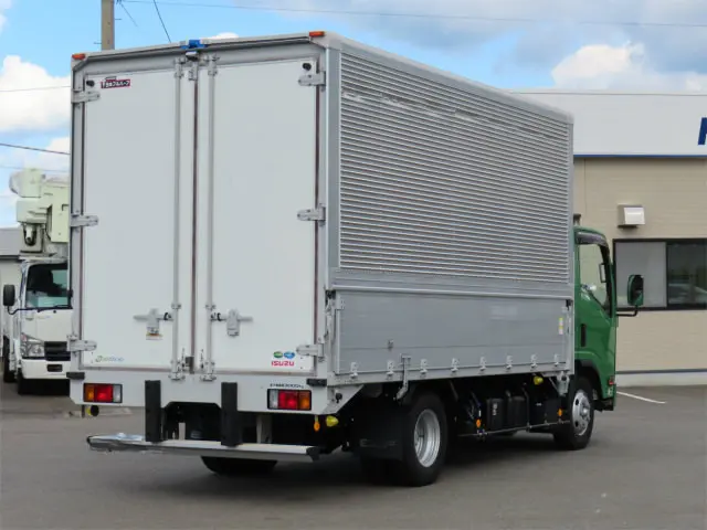 いすゞ エルフ 2RG-NPR88AN(2WD)の写真2