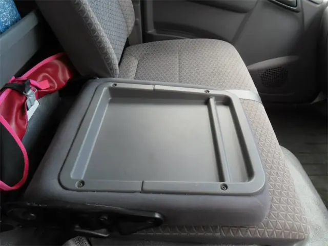 いすゞ エルフ 2RG-NPR88AN(2WD)の写真12