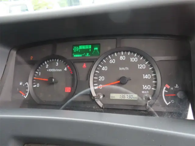 いすゞ エルフ 2RG-NPR88AN(2WD)の写真14