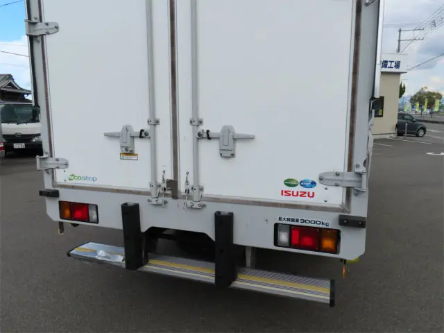 いすゞ エルフ 2RG-NPR88AN(2WD)の写真38