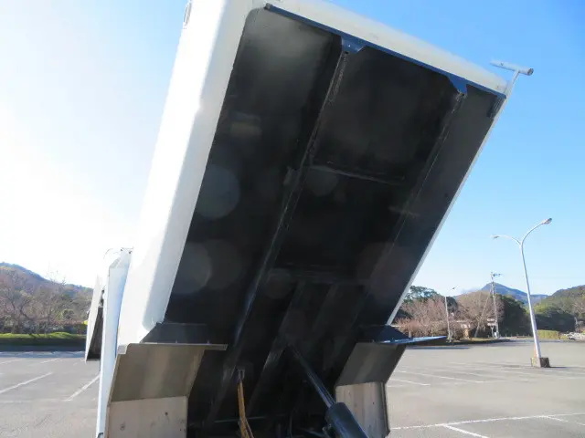 いすゞ フォワード SKG-FRR90S2(2WD)の写真50