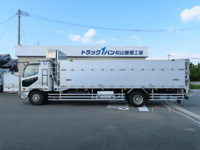 三菱 ファイター QKG-FK62FZ(2WD)の写真4