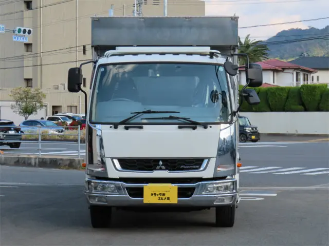 三菱 ファイター QKG-FK62FZ(2WD)の写真6