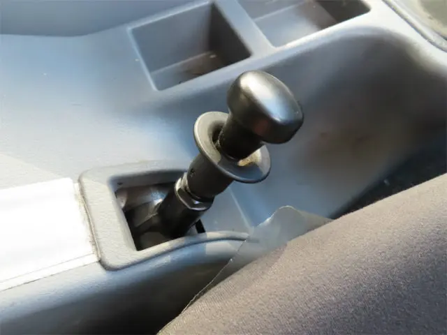 三菱 ファイター QKG-FK62FZ(2WD)の写真18