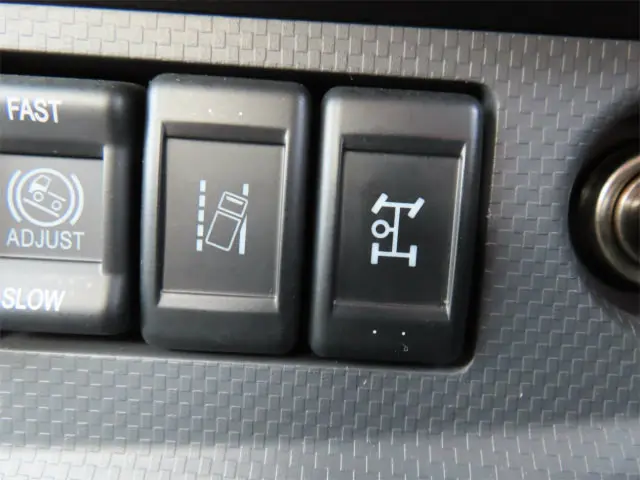 いすゞ フォワード 2PG-FRR90S2(2WD)の写真19