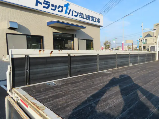 いすゞ フォワード 2PG-FRR90S2(2WD)の写真25