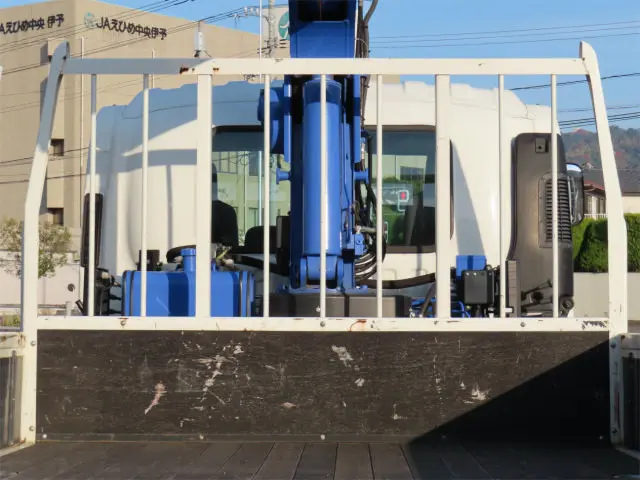 いすゞ フォワード 2PG-FRR90S2(2WD)の写真25