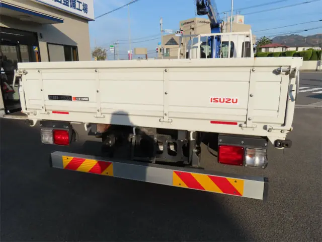 いすゞ フォワード 2PG-FRR90S2(2WD)の写真32