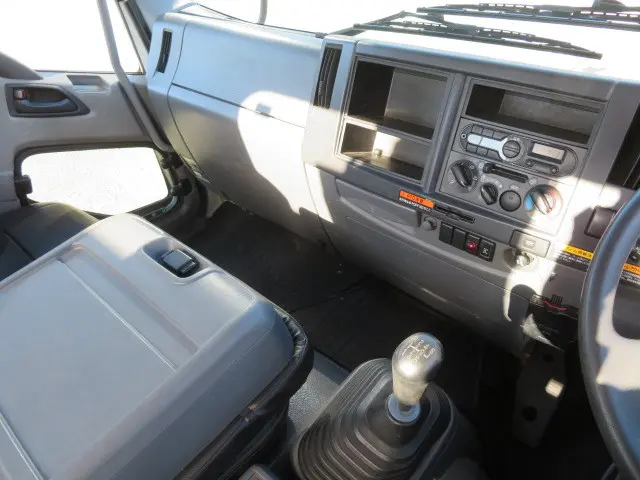 いすゞ フォワード TKG-FRR90S1(2WD)の写真15