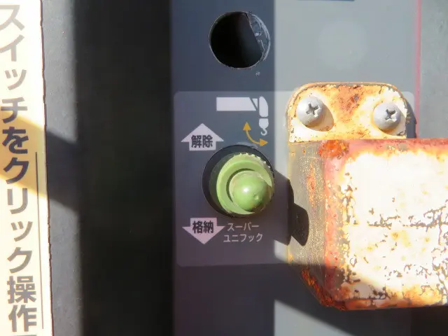 いすゞ フォワード TKG-FRR90S1(2WD)の写真32