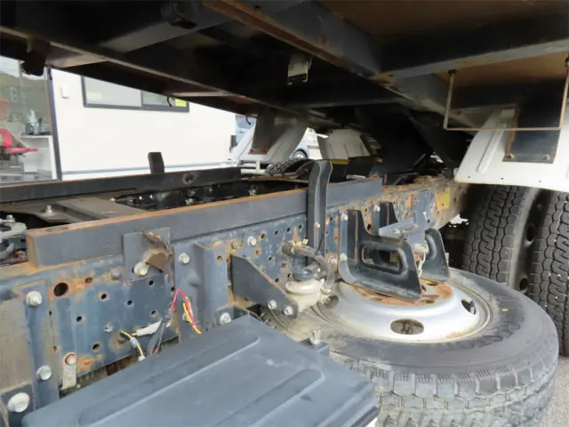 いすゞ エルフ TPG-NKS85AN(4WD)の写真7