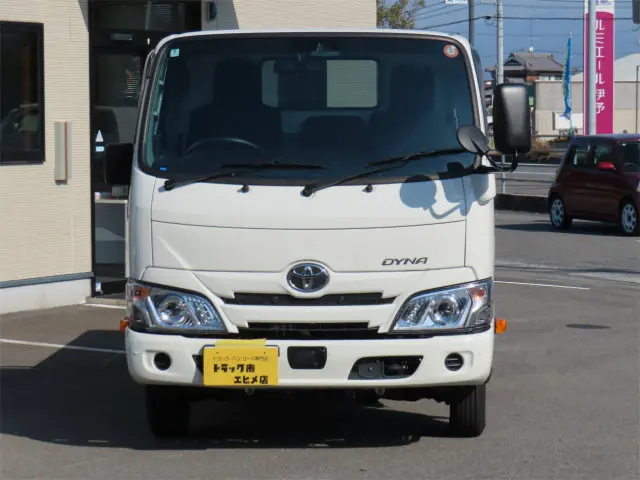 トヨタ ダイナ 3BF-TRY230(2WD)の写真5
