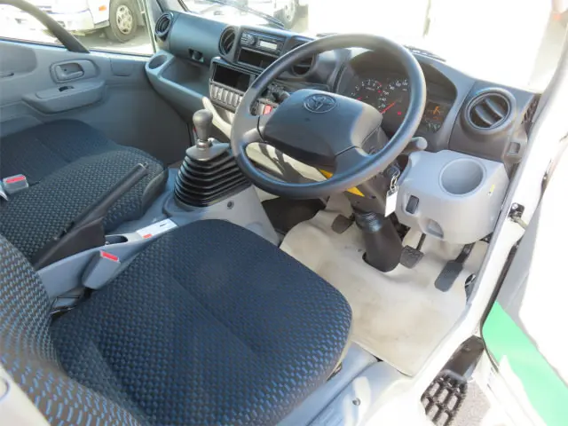 トヨタ ダイナ 3BF-TRY230(2WD)の写真12