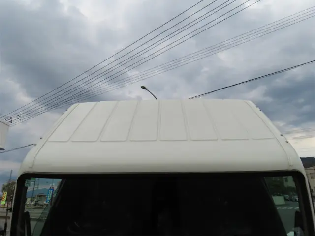 三菱 キャンター 2PG-FEB90(2WD)の写真7