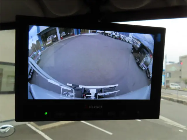 三菱 キャンター 2PG-FEB90(2WD)の写真20