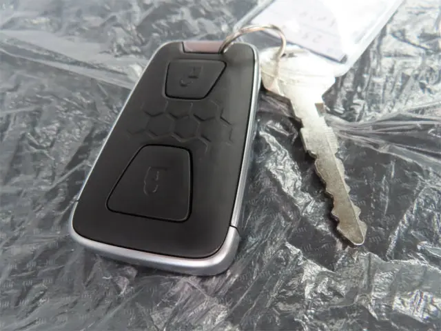 三菱 キャンター 2PG-FEB90(2WD)の写真22