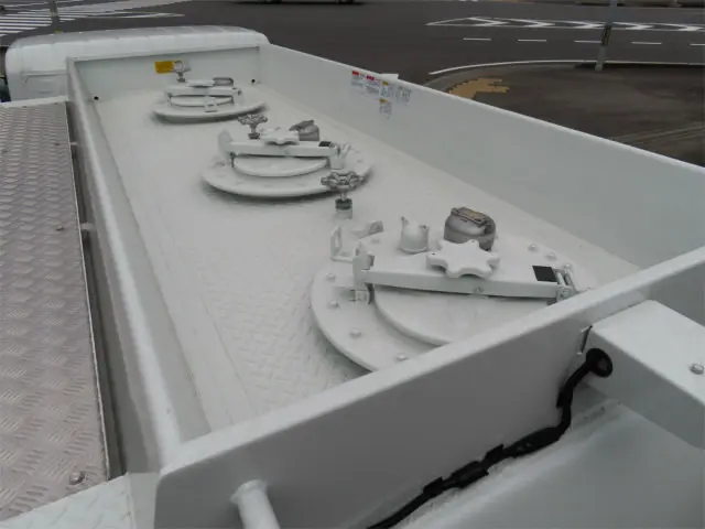 三菱 キャンター 2PG-FEB90(2WD)の写真25