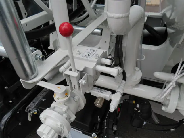 三菱 キャンター 2PG-FEB90(2WD)の写真35