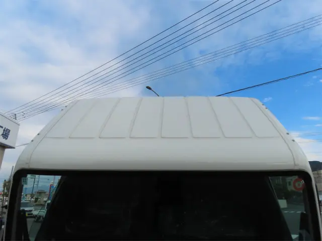 三菱 キャンター 2PG-FEB90(2WD)の写真6
