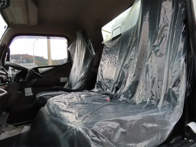 三菱 キャンター 2PG-FEB90(2WD)の写真11