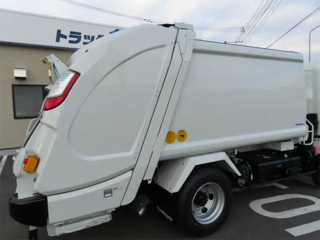 三菱 キャンター 2PG-FEB90(2WD)の写真31