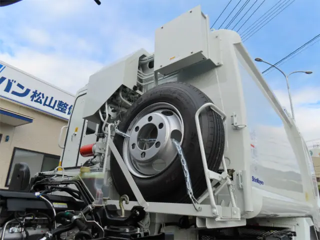 三菱 キャンター 2PG-FEB90(2WD)の写真32