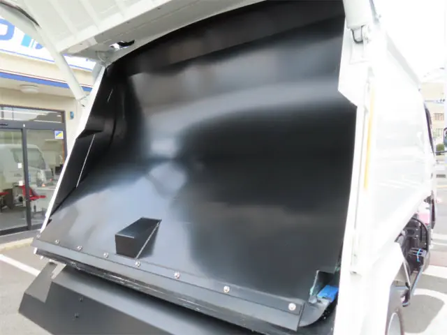 三菱 キャンター 2PG-FEB90(2WD)の写真35