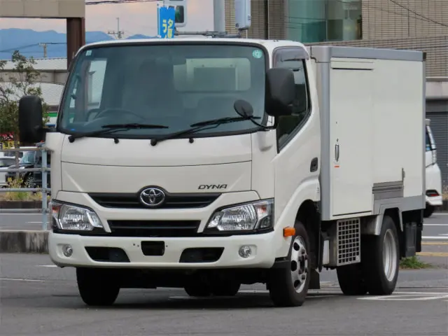トヨタ ダイナ LDF-KDY231(2WD)の写真2