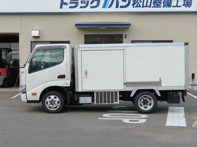 トヨタ ダイナ LDF-KDY231(2WD)の写真4