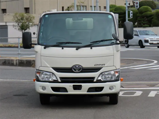 トヨタ ダイナ LDF-KDY231(2WD)の写真6