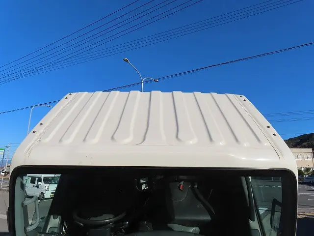 いすゞ エルフ TPG-NMR85N(2WD)の写真6