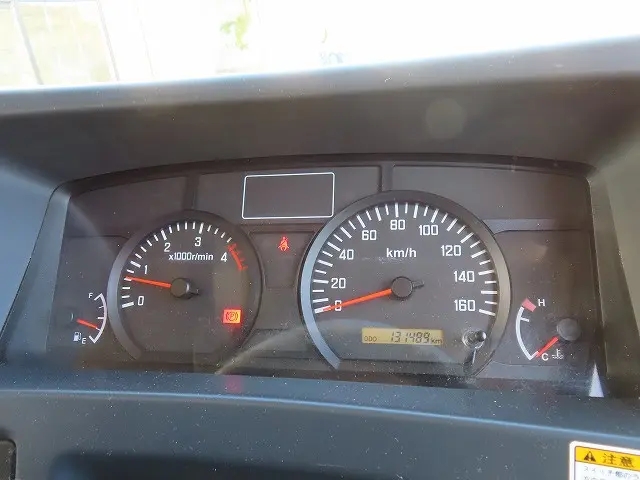 いすゞ エルフ TPG-NMR85N(2WD)の写真11