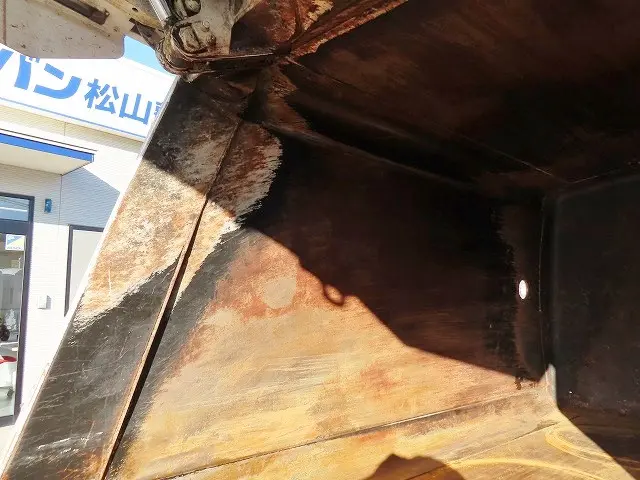 いすゞ エルフ TPG-NMR85N(2WD)の写真21