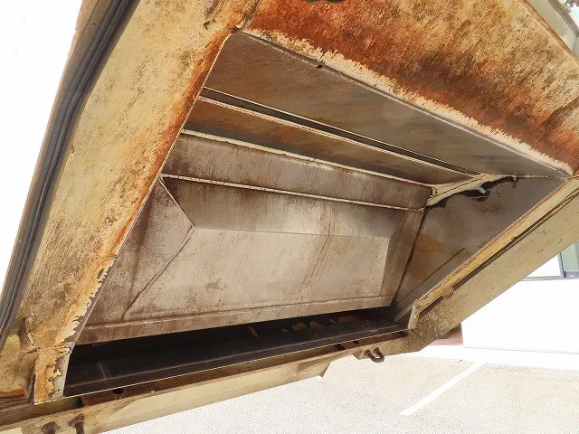 いすゞ エルフ TPG-NMR85N(2WD)の写真24