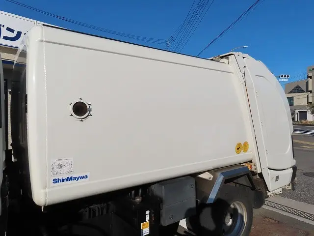 いすゞ エルフ TPG-NMR85N(2WD)の写真25