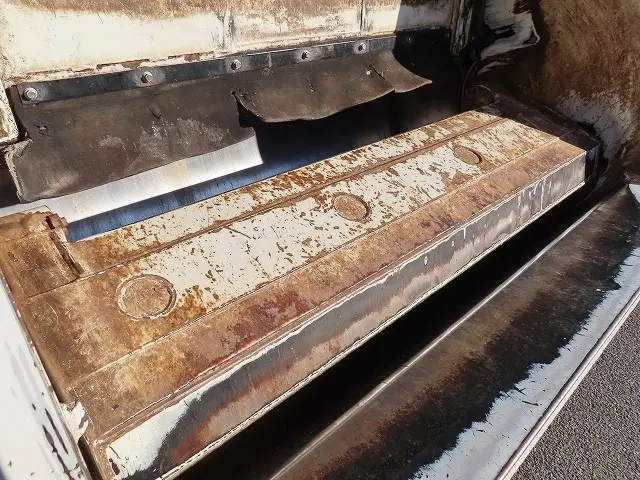 いすゞ エルフ TPG-NMR85N(2WD)の写真32