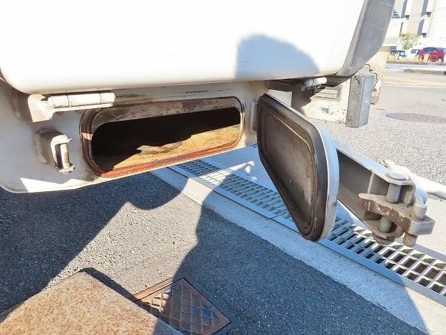 いすゞ エルフ TPG-NMR85N(2WD)の写真34