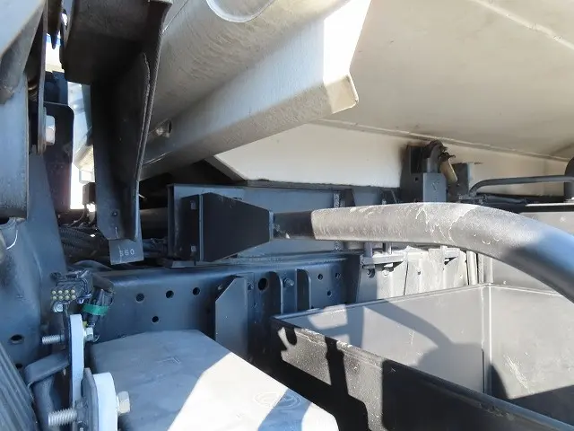 いすゞ エルフ TPG-NMR85N(2WD)の写真42