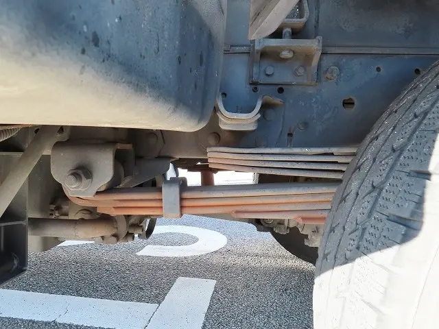 いすゞ エルフ TPG-NMR85N(2WD)の写真45