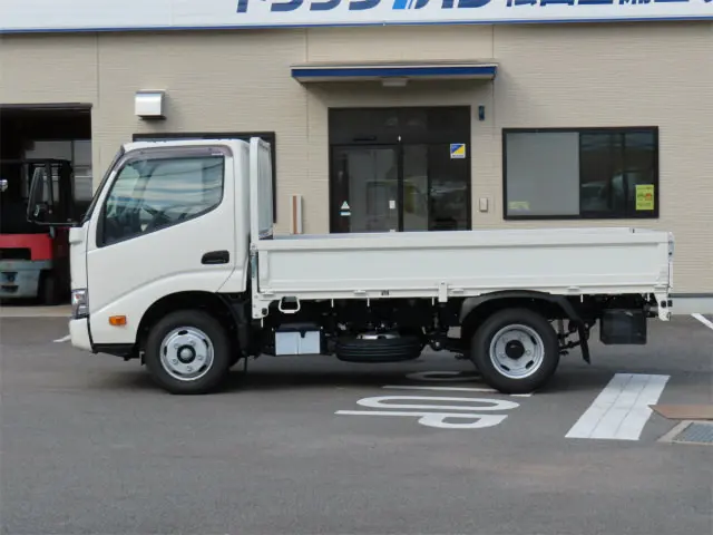 日野 デュトロ 2KG-XZC605M(2WD)の写真3