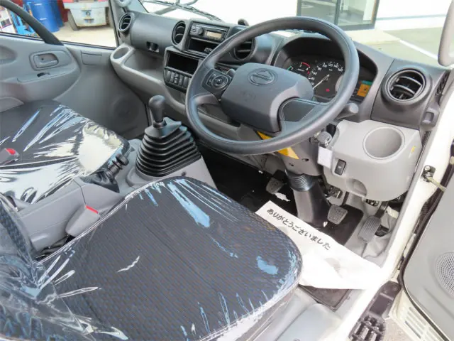 日野 デュトロ 2KG-XZC605M(2WD)の写真11