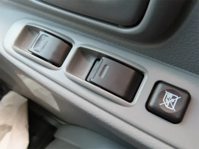 日野 デュトロ 2KG-XZC605M(2WD)の写真23