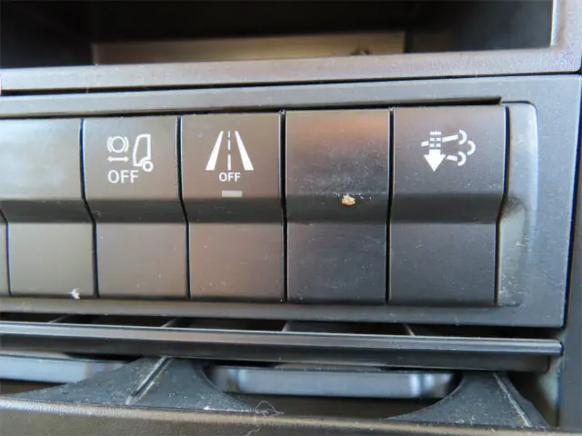 三菱 ファイター 2KG-FK62FZ(2WD)の写真20