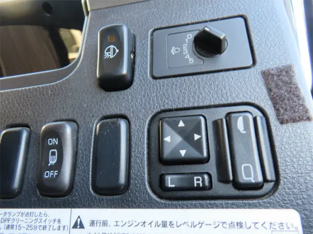 三菱 ファイター 2KG-FK62FZ(2WD)の写真21