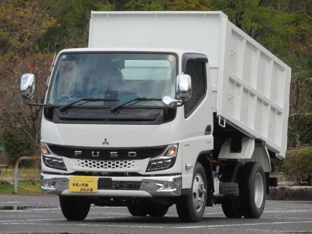三菱 キャンター 2RG-FBA60(2WD)の写真2