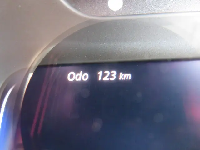 三菱 キャンター 2RG-FBA60(2WD)の写真13