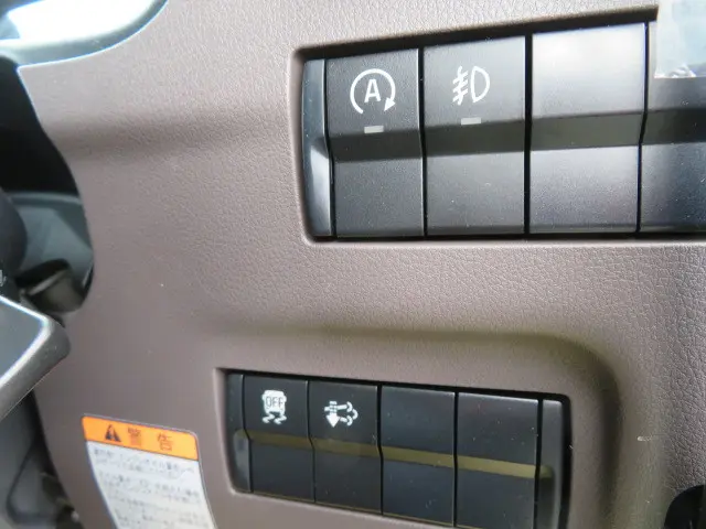 三菱 キャンター 2RG-FBA60(2WD)の写真15