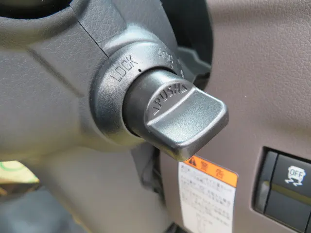 三菱 キャンター 2RG-FBA60(2WD)の写真19